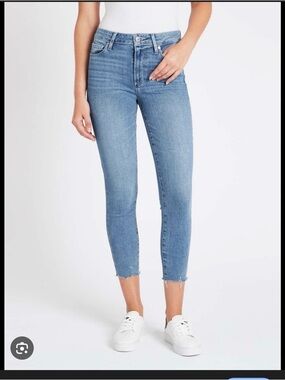 Paige Hoxton Crop Jean Light Wash size 34